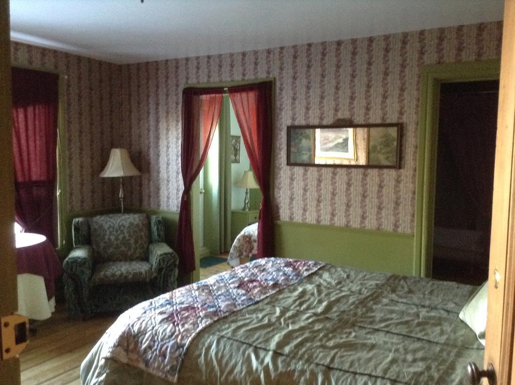 Auberge Des Iles Rimouski Buitenkant foto