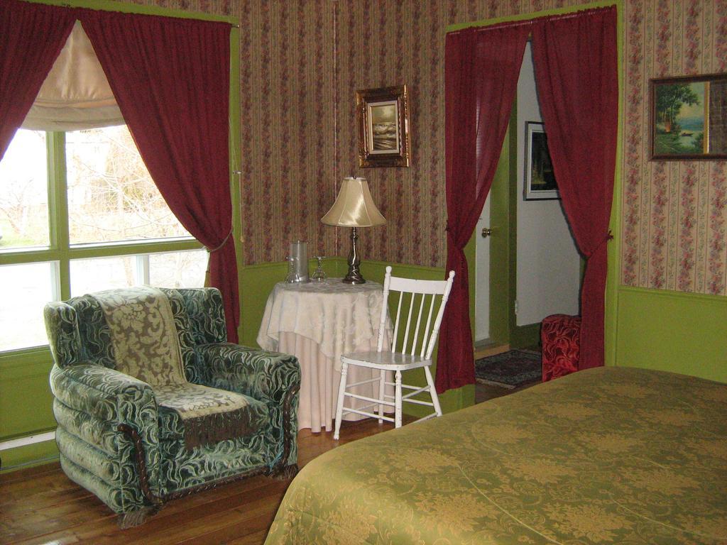 Auberge Des Iles Rimouski Buitenkant foto